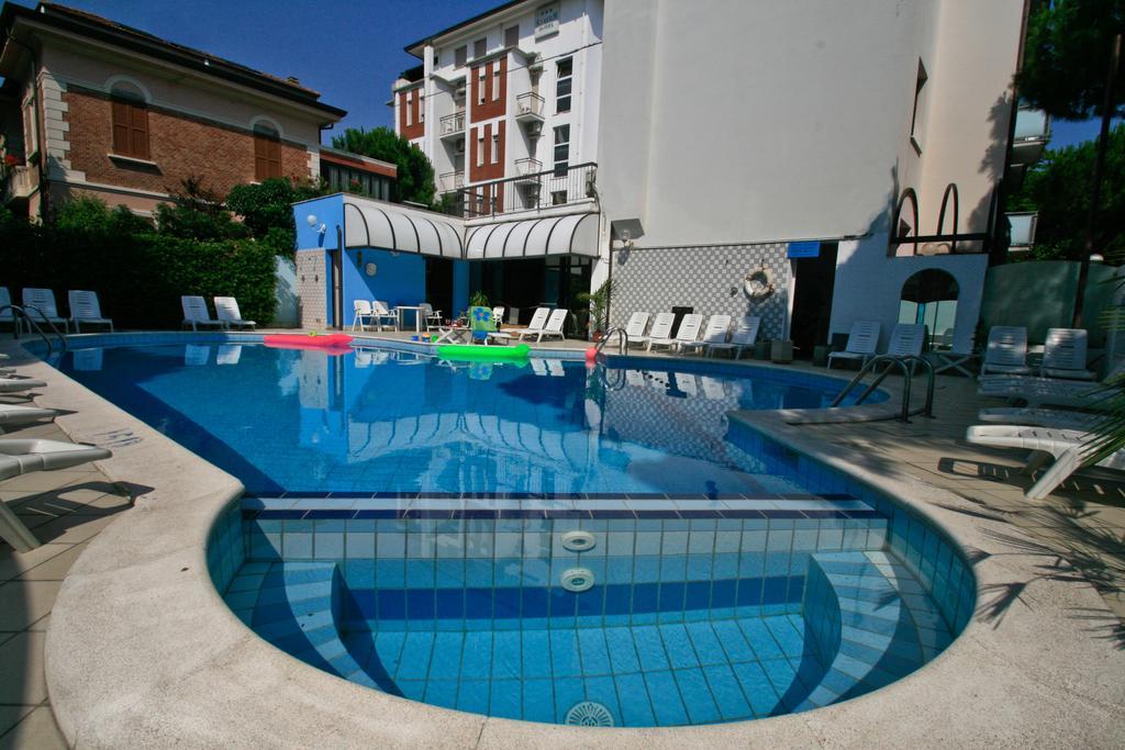 Residence Brown Rimini Luaran gambar